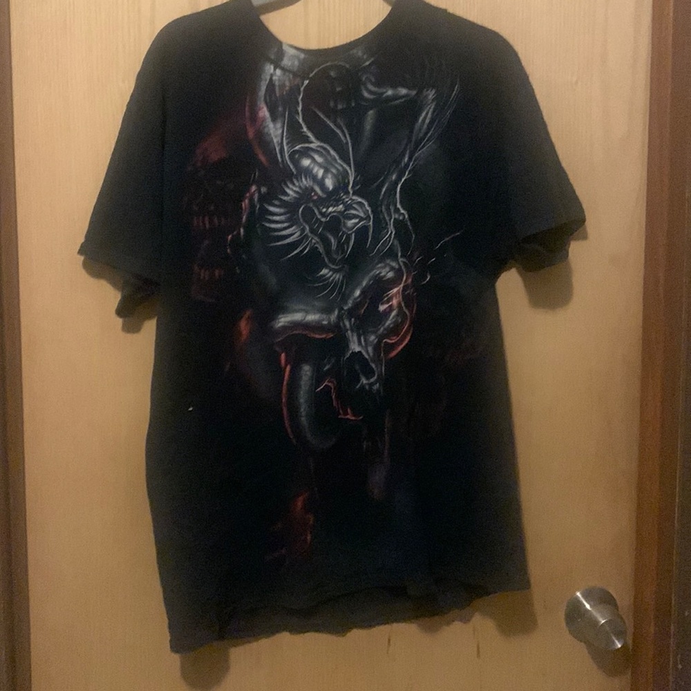 Vintage Skull and Dragon megaprint t
